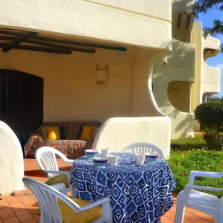 - Walk To Carvoeiro (Lagoa)